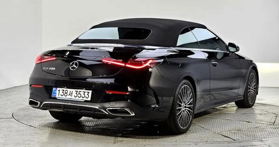 Mercedes-Benz Cle-Class 