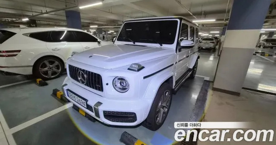 Mercedes-Benz G-Class 