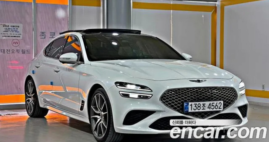 Genesis G70 
