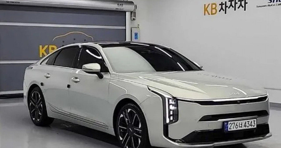 Kia K8 