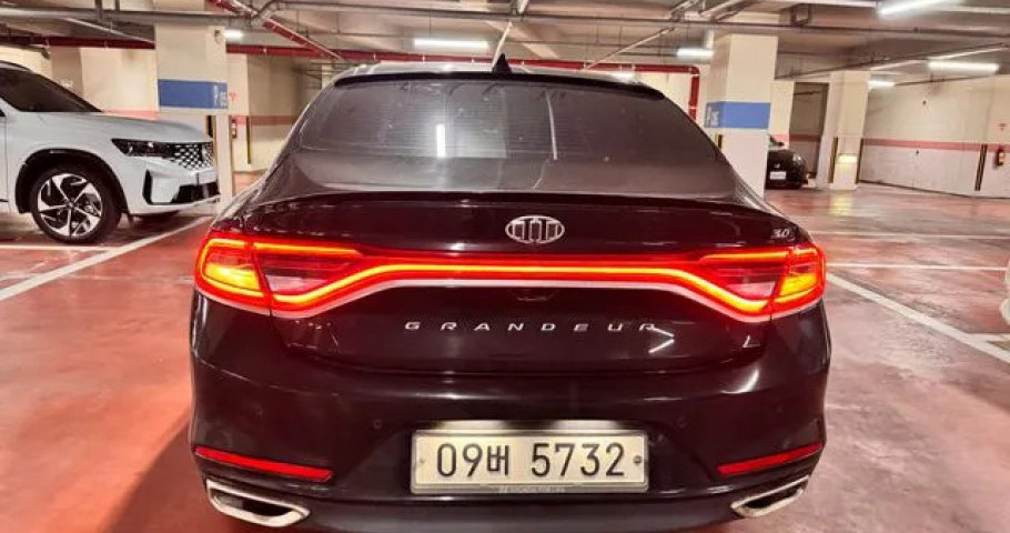 Hyundai Grandeur 