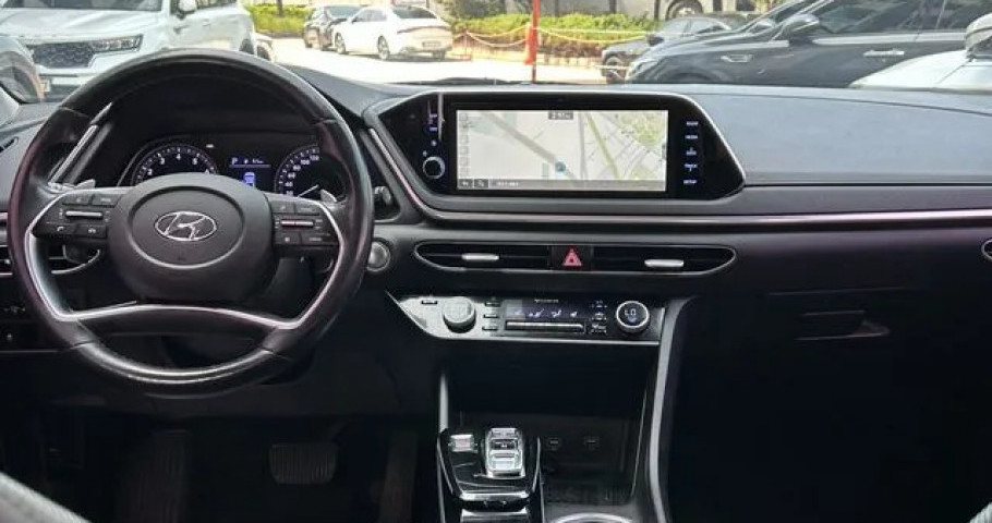 Hyundai Sonata 