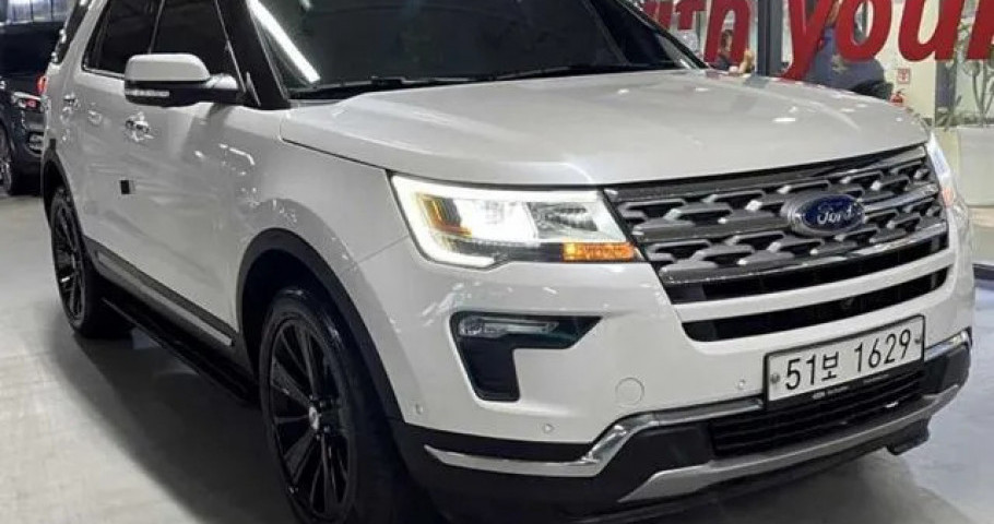 Ford Explorer 