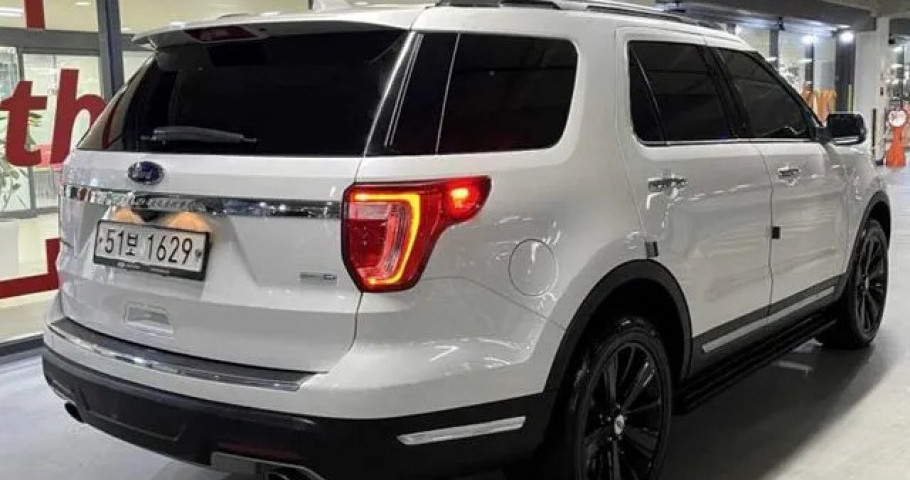 Ford Explorer 