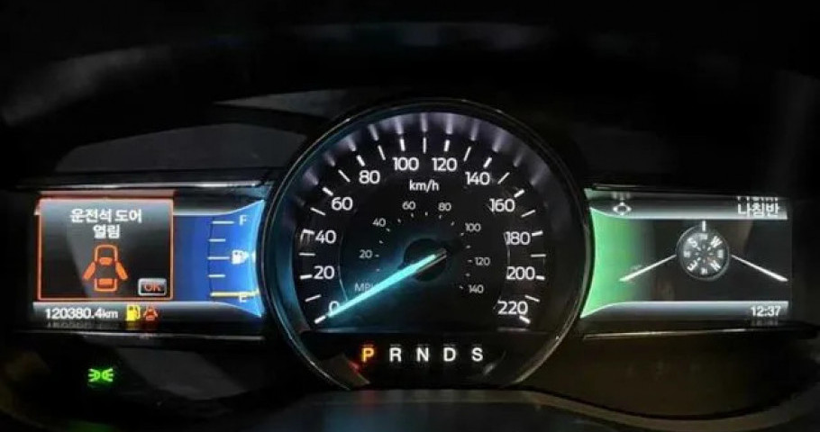 Ford Explorer 