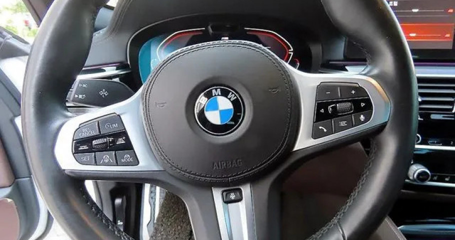 Bmw 5-Series 