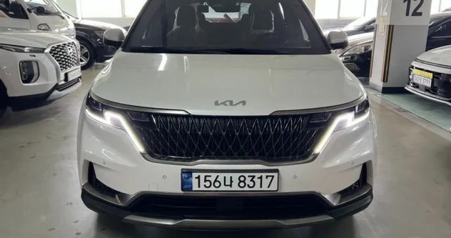 Kia Carnival 