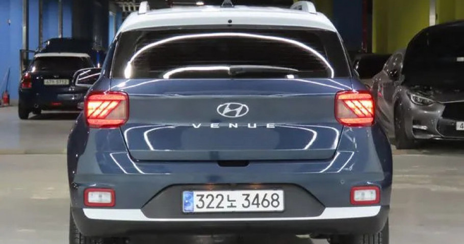 Hyundai Venue 