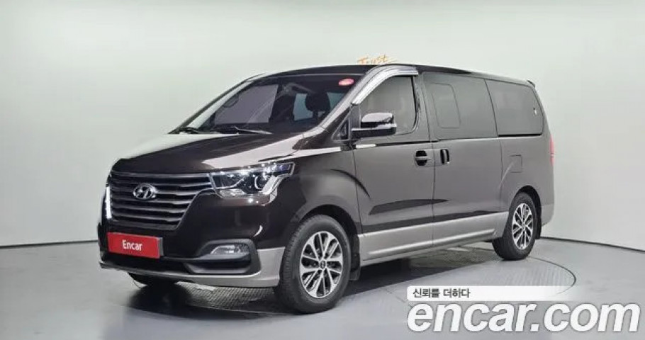 Hyundai Starex 
