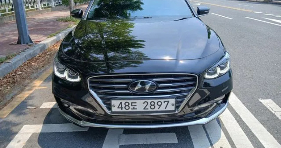 Hyundai Grandeur 