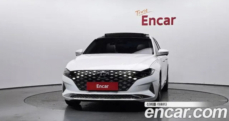 Hyundai Grandeur 