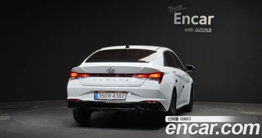 Hyundai Avante (Elantra) 