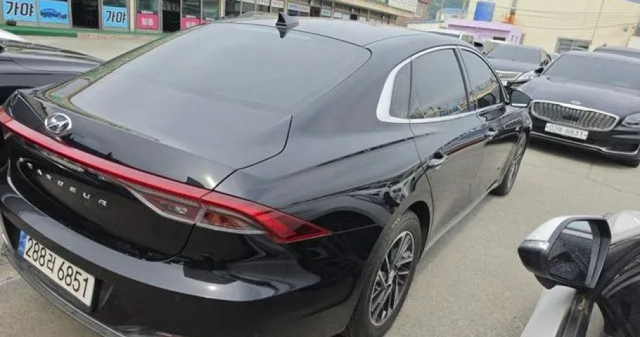 Hyundai Grandeur 