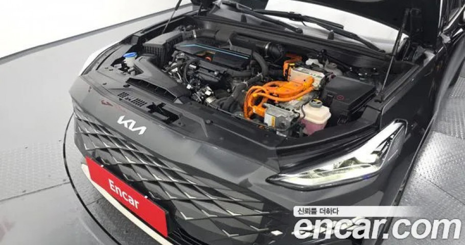 Kia K8 