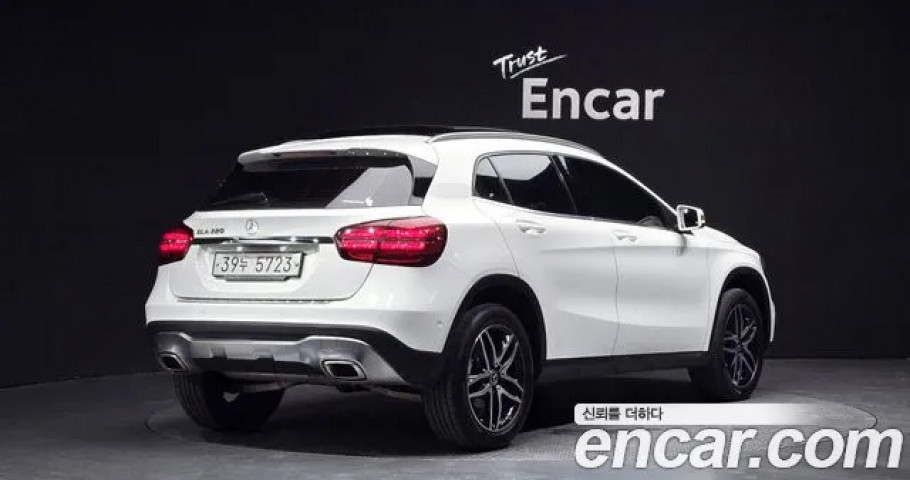 Mercedes-Benz Gla-Class 