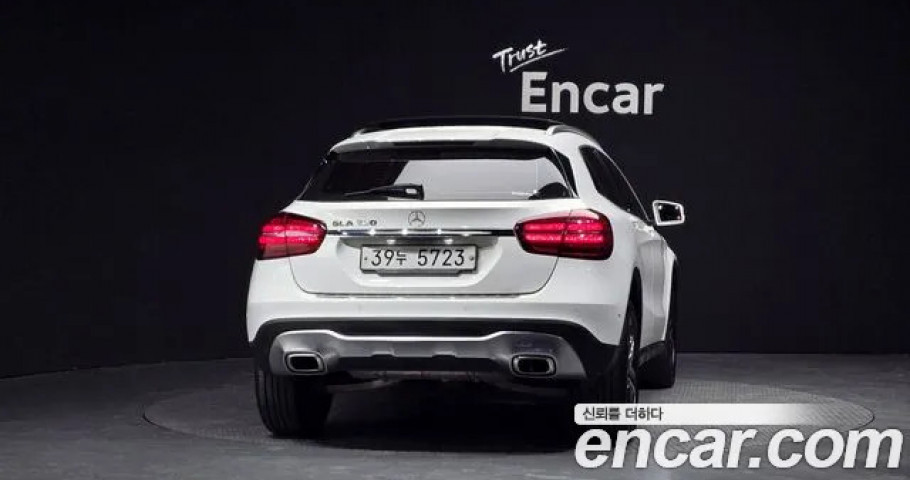 Mercedes-Benz Gla-Class 