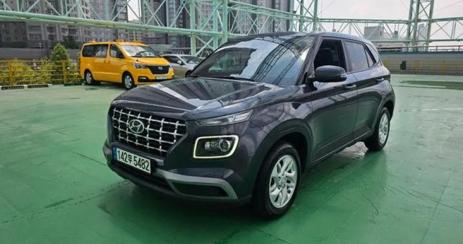 Hyundai Venue 