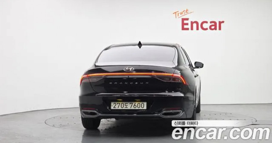 Hyundai Grandeur 
