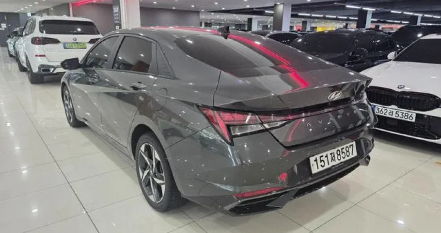 Hyundai Avante (Elantra) 