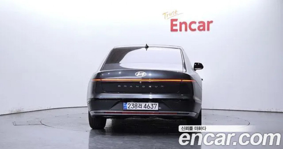 Hyundai Grandeur 