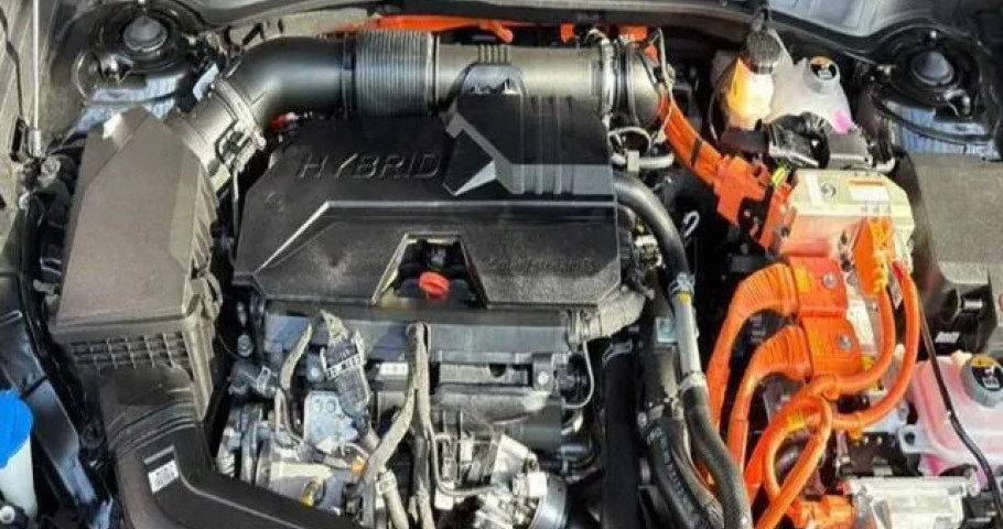 Kia K8 