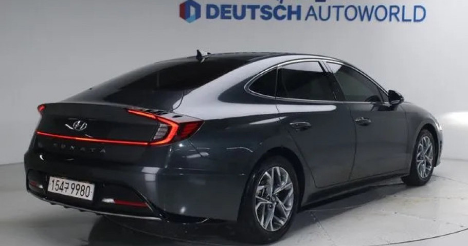 Hyundai Sonata 