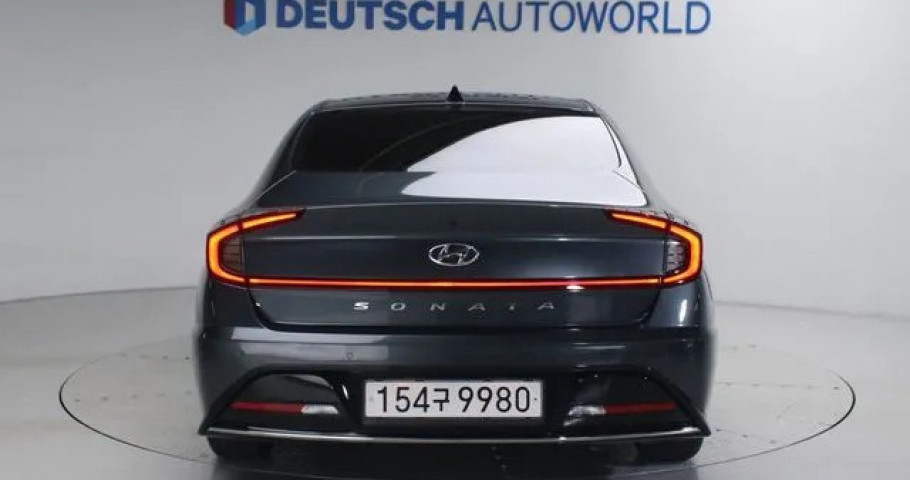 Hyundai Sonata 