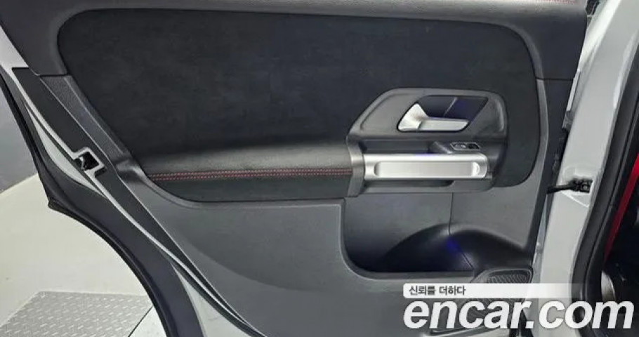 Mercedes-Benz Glb-Class 