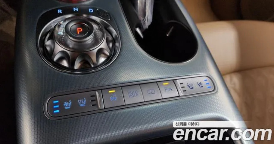 Genesis Gv60 