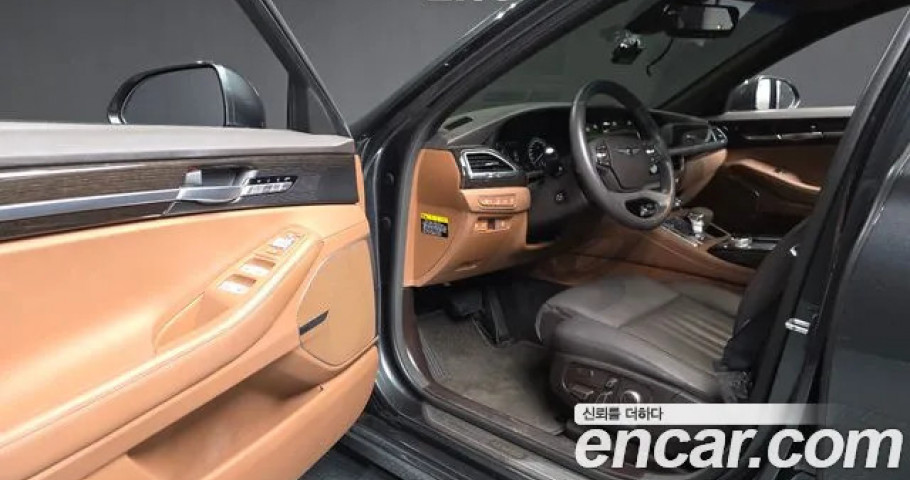 Genesis G90 