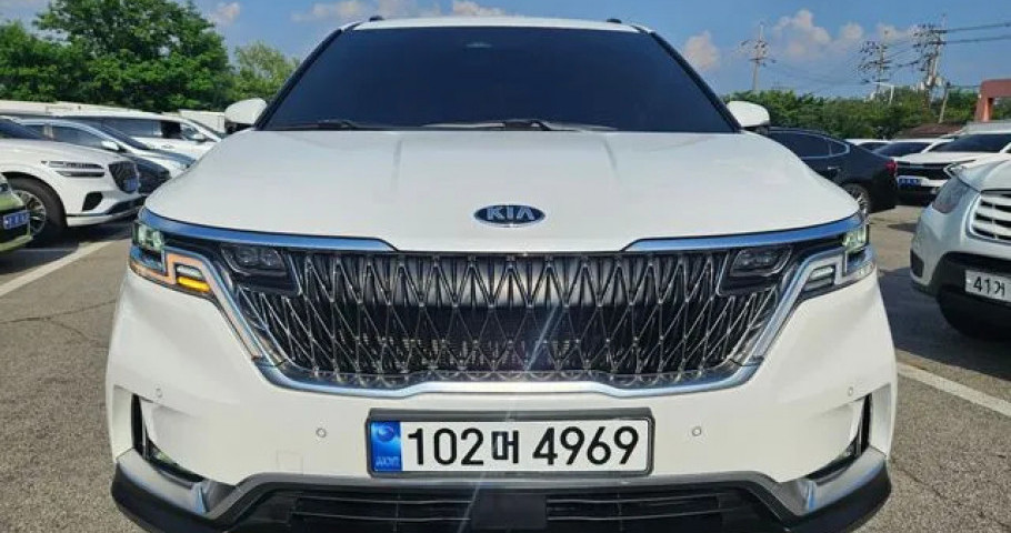 Kia Carnival 