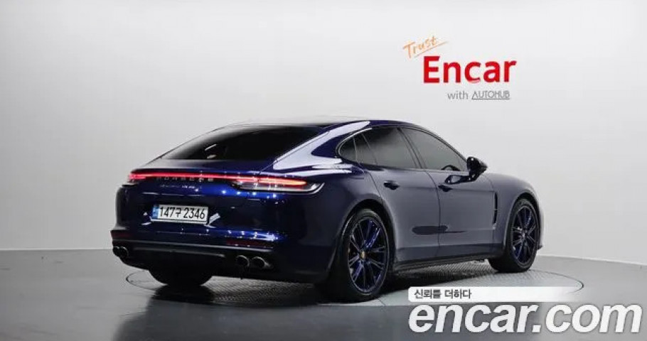 Porsche Panamera 
