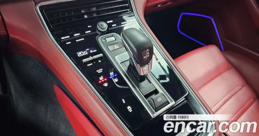 Porsche Panamera 