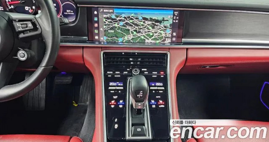 Porsche Panamera 