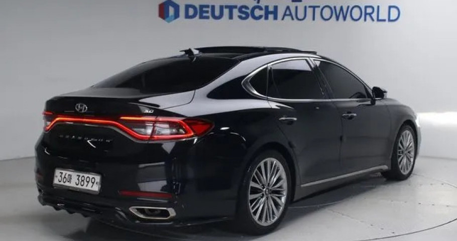Hyundai Grandeur 
