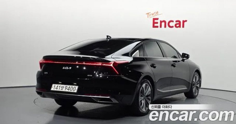 Kia K8 