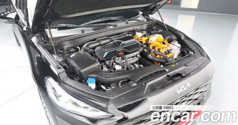 Kia K8 