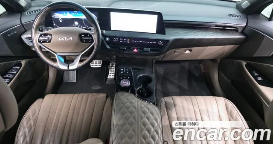 Kia K8 