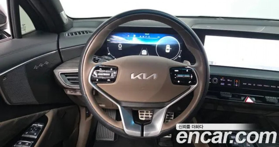 Kia K8 
