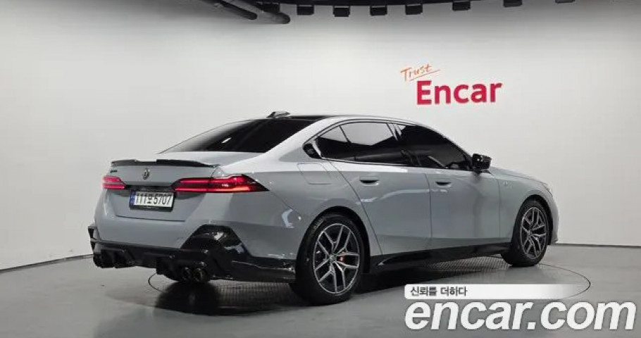 Bmw 5-Series 