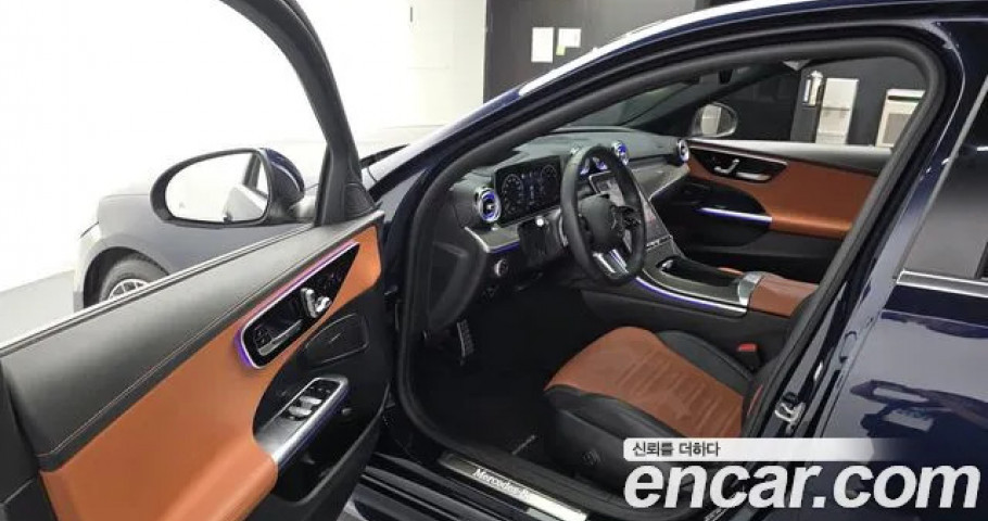 Mercedes-Benz C-Class 