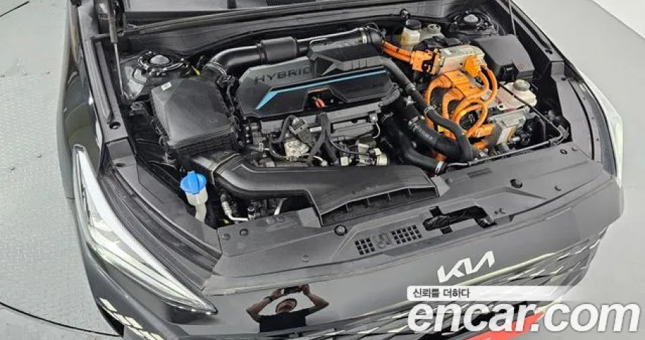 Kia K8 