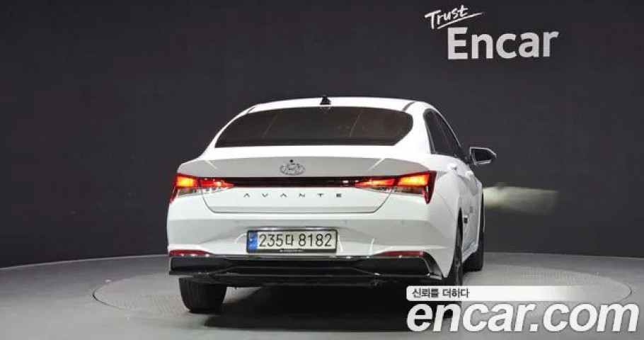 Hyundai Avante (Elantra) 