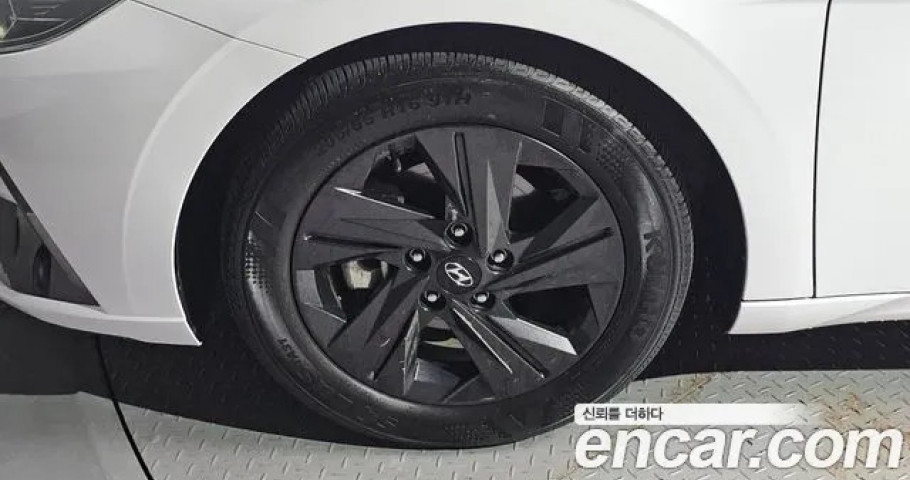 Hyundai Avante (Elantra) 