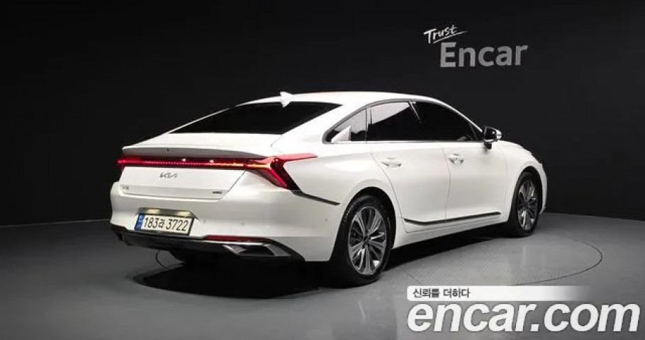 Kia K8 