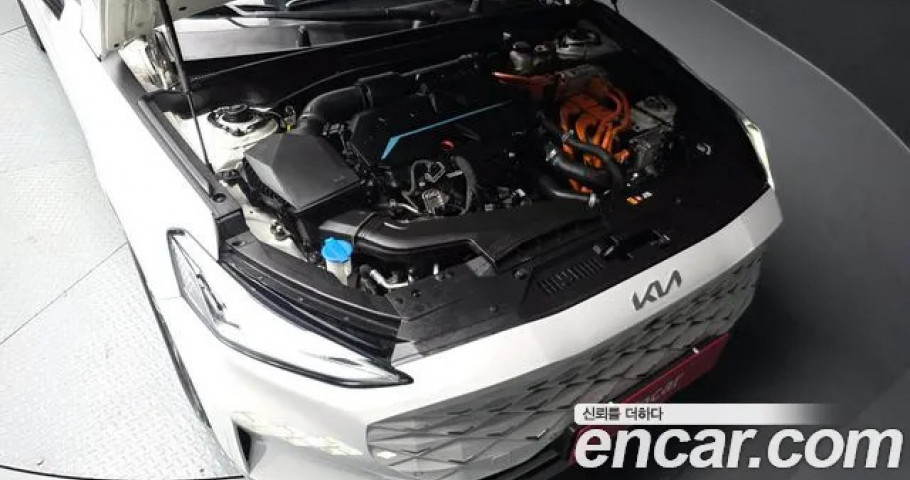 Kia K8 