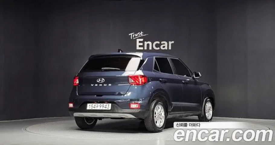 Hyundai Venue 