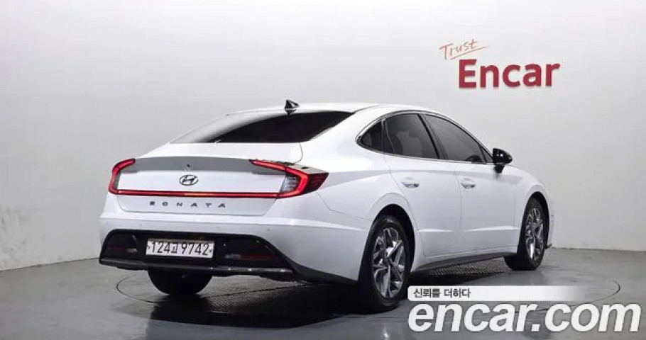 Hyundai Sonata 