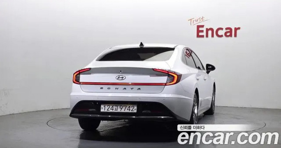 Hyundai Sonata 