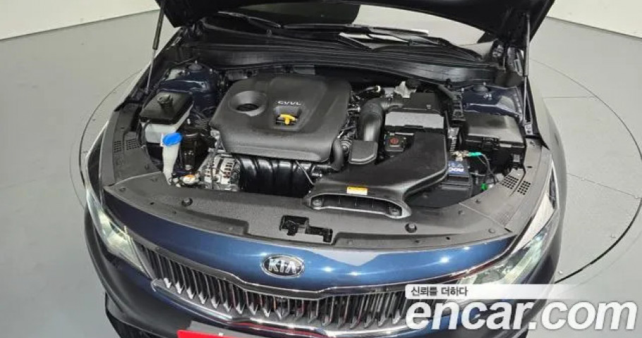 Kia K5 